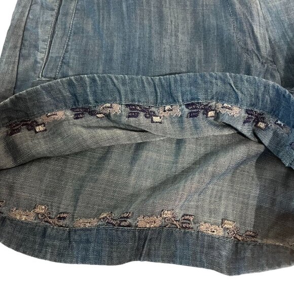 Kaari Blue Embroidered‎ Denim/Chambray Shorts Women's Size 6 - Picture 11 of 16